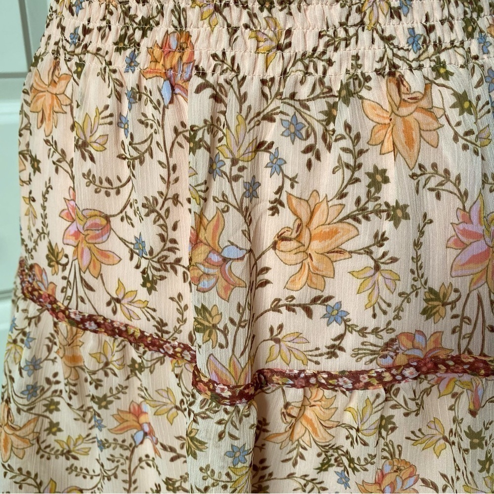 LC Lauren Conrad Soft Peachy Colored Floral Print Skirt Size M - Picture 5 of 10